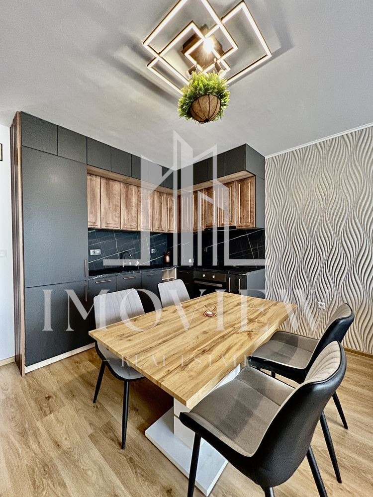 Продава 3-СТАЕН, гр. Варна, Център, снимка 3 - Апартаменти - 53945167