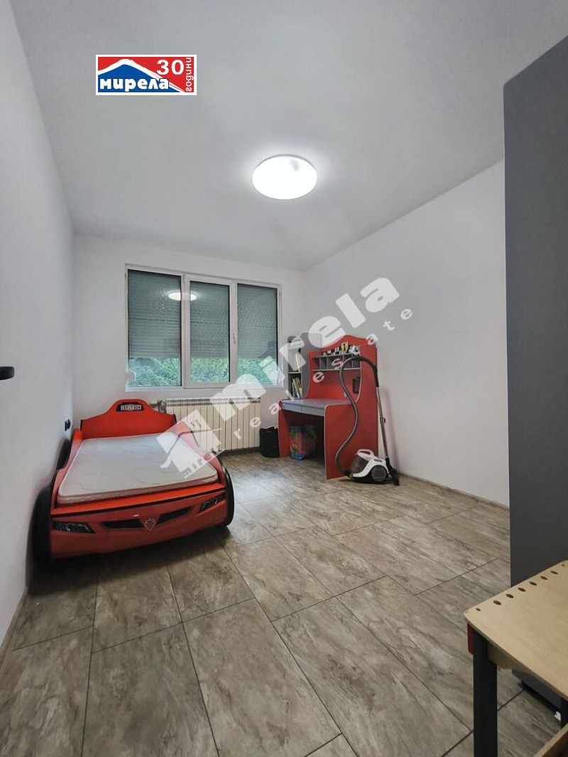 Продава  4-стаен град Велико Търново , Център , 140 кв.м | 52777337 - изображение [11]