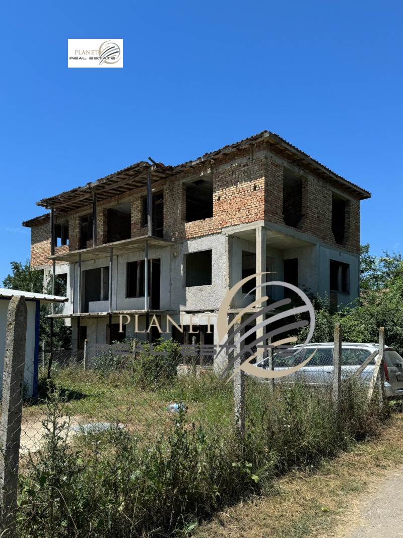 Продава  Къща област Варна , с. Ново Оряхово , 403 кв.м | 30897593