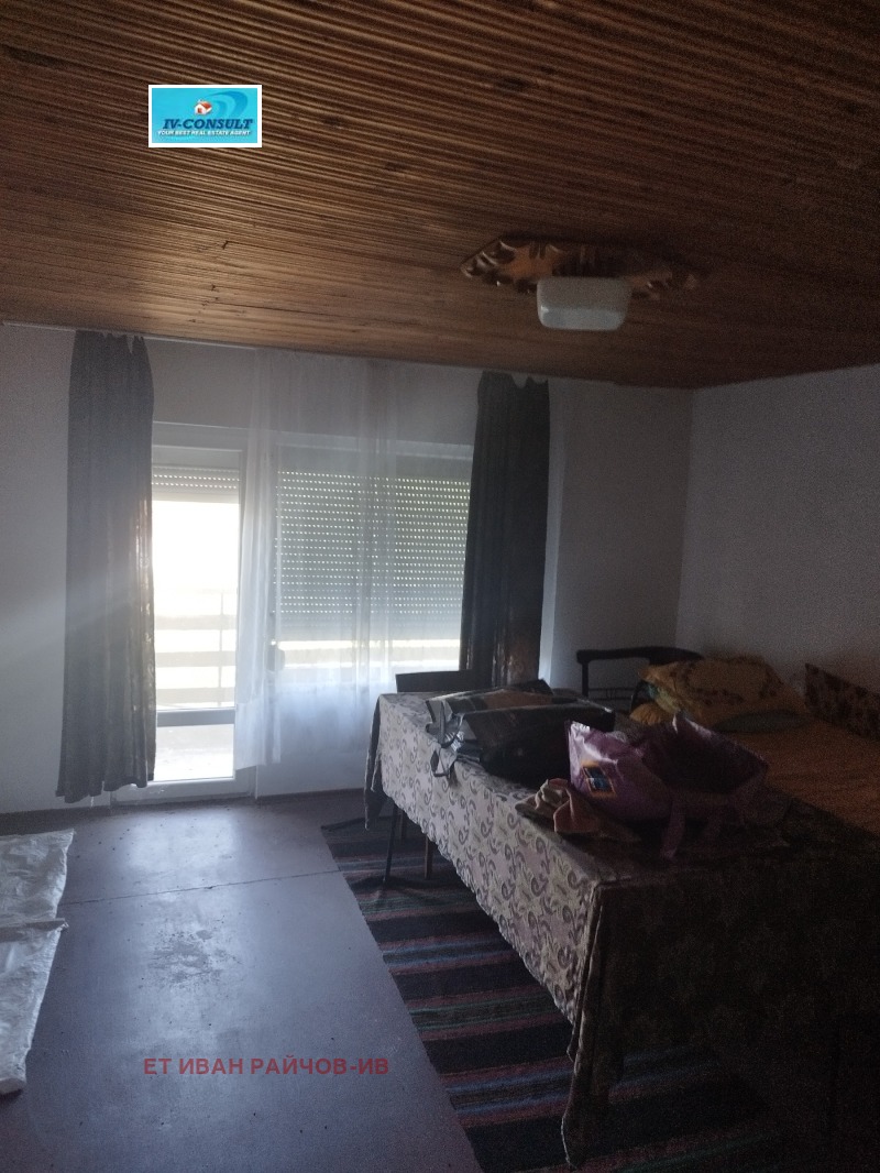 Продава КЪЩА, гр. Дупница, област Кюстендил, снимка 8 - Къщи - 53271469