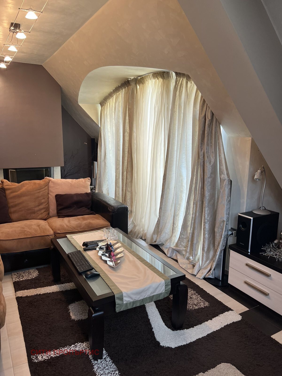 Продава МЕЗОНЕТ, гр. Благоевград, Широк център, снимка 2 - Апартаменти - 55751096