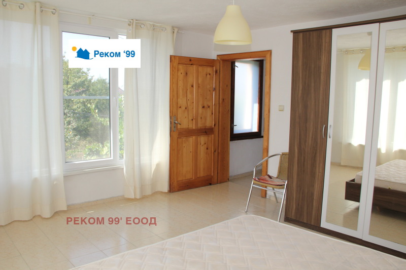 Продава КЪЩА в област Кюстендил, с. Ресилово - 130 кв.м / 120 000 € » 234 699.60 лв., РЕКОМ 99' ЕООД