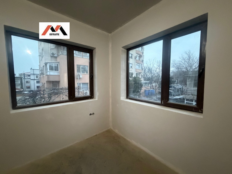 Продава КЪЩА в град Стара Загора, Казански - изток - 127 кв.м / 190 000 € » 371 607.70 лв., МАТЕЕВ ИМОТИ