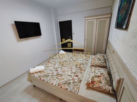 2 slaapkamers k.k. Zlatni pjasatsi, Varna 6