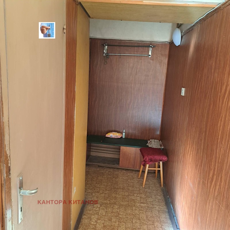 Продава 2-СТАЕН, гр. София, Толстой, снимка 3 - Апартаменти - 52493390