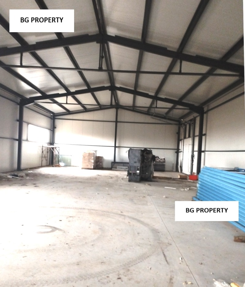 Na prodej  Úložný prostor oblast Sofia , Božurište , 2605 m2 | 49131124