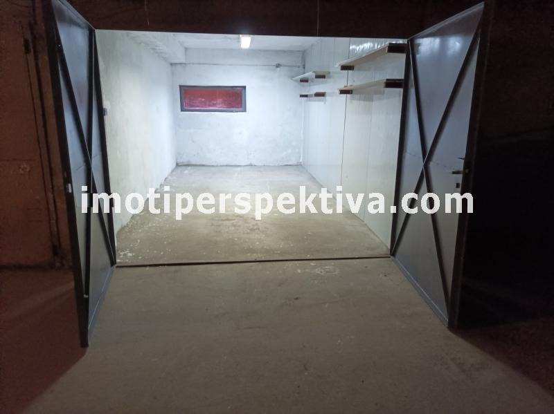 En venta  Гараж, Паркомясто Plovdiv , Kyuchuk Parizh , 21 metros cuadrados | 25010058