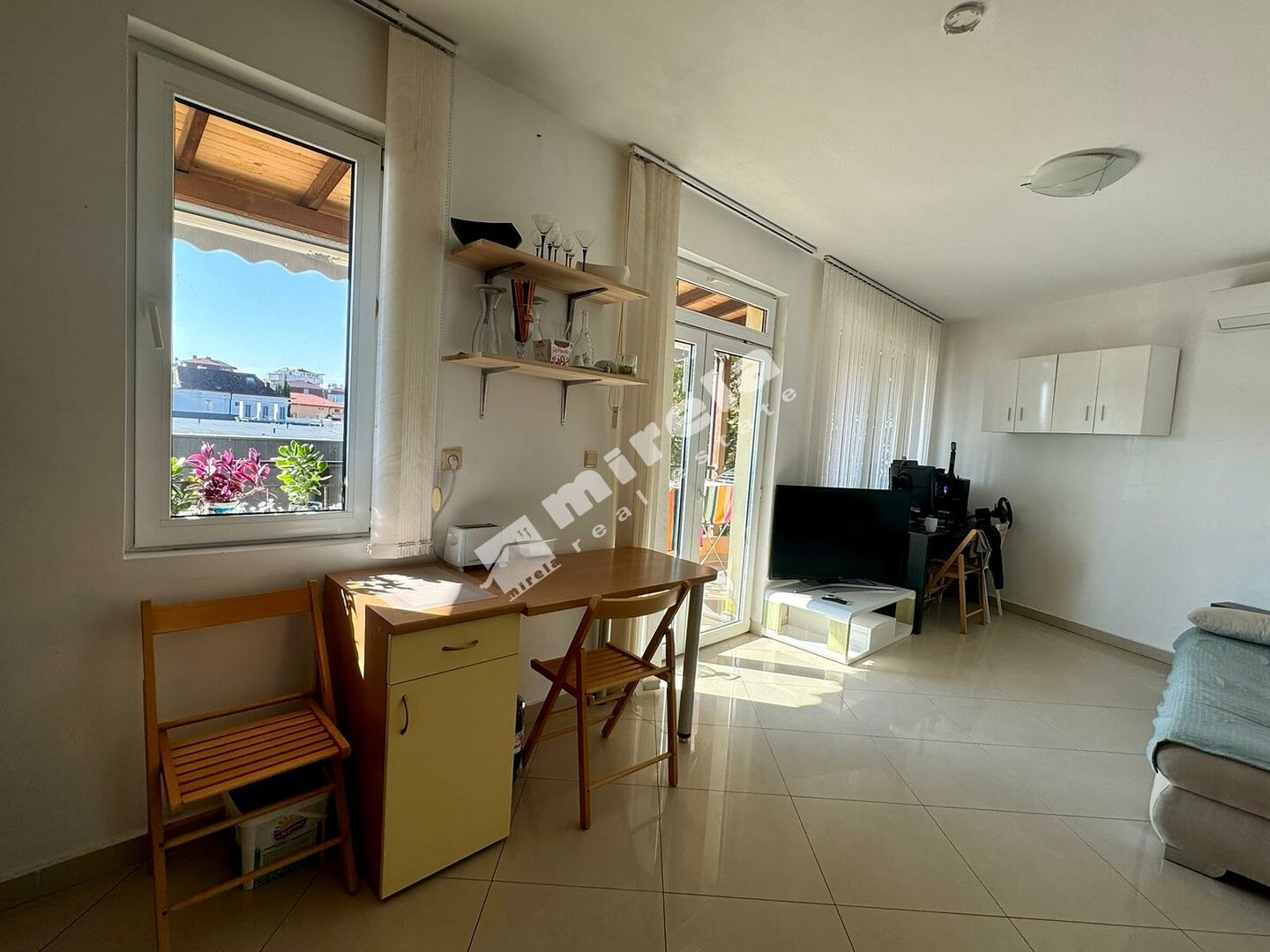 Продава 2-СТАЕН, гр. Свети Влас, област Бургас, снимка 2 - Апартаменти - 53675033