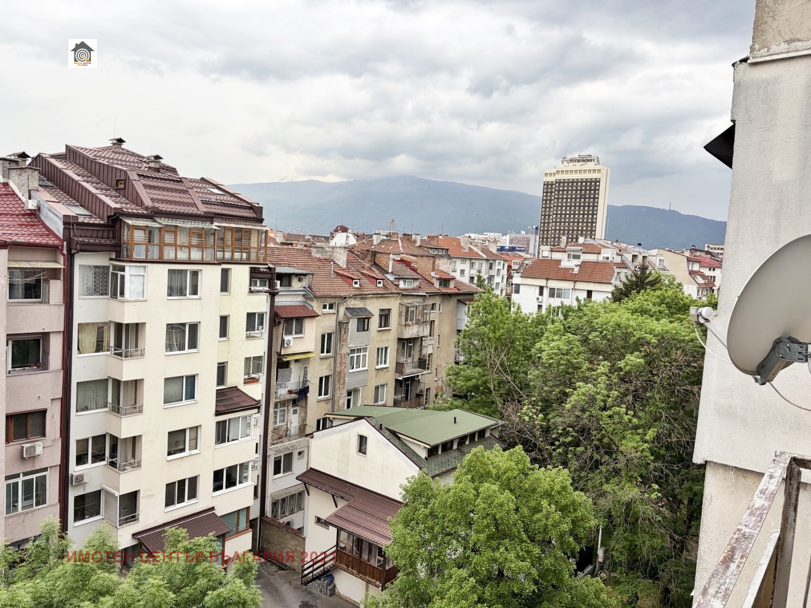 Продава 3-СТАЕН, гр. София, Център, снимка 2 - Апартаменти - 54591151