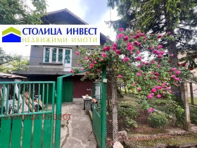 Haus Tscherwena woda, region Russe 1