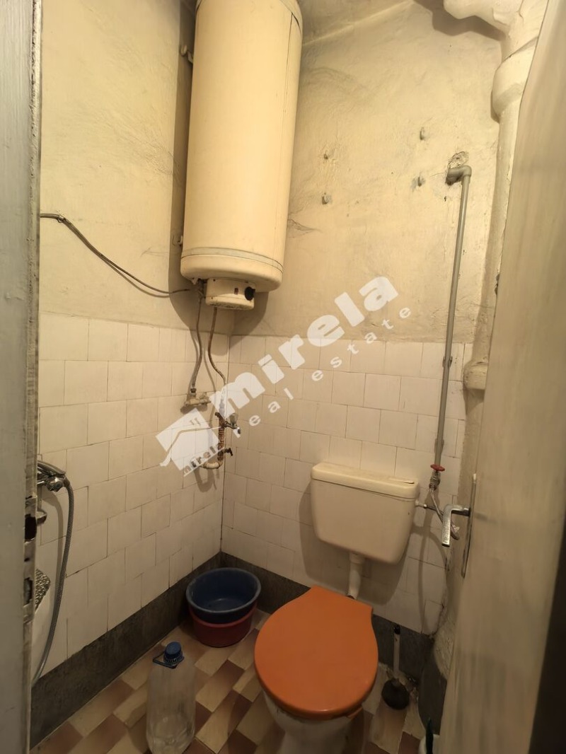 Продается  1 спальня Ямбол , Център , 65 кв.м | 31937896 - изображение [7]