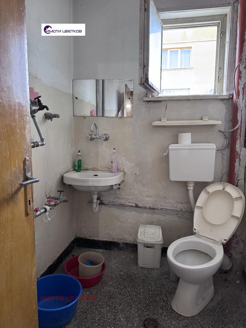 Продава 3-СТАЕН, гр. Враца, Център, снимка 13 - Апартаменти - 52562504