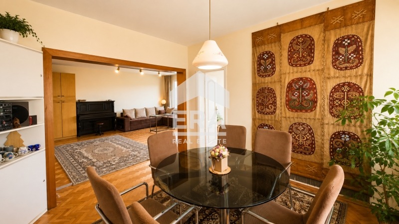 Продава МНОГОСТАЕН, гр. София, Изгрев, снимка 7 - Апартаменти - 55922908