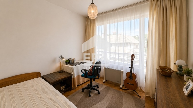 Продава МНОГОСТАЕН, гр. София, Изгрев, снимка 16 - Апартаменти - 55922908