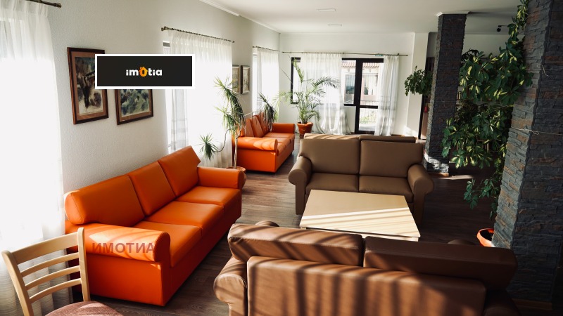 Продава ХОТЕЛ, гр. Априлци, област Ловеч, снимка 3 - Хотели - 52859797