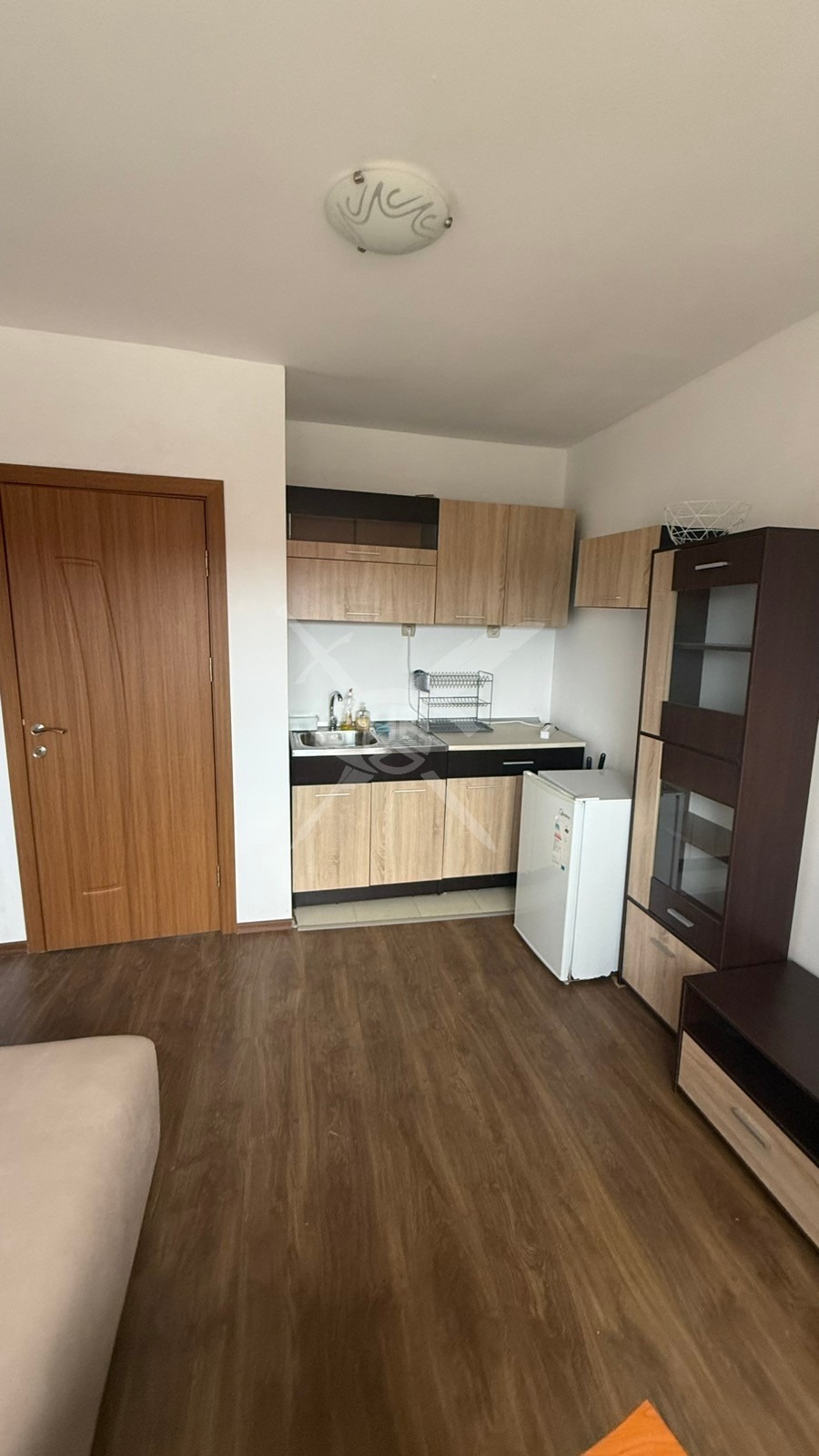 Продава 2-СТАЕН, с. Варвара, област Бургас