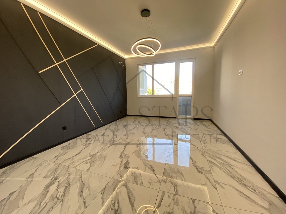 Продава 3-СТАЕН, гр. Варна, Възраждане 2, снимка 2 - Апартаменти - 55012083