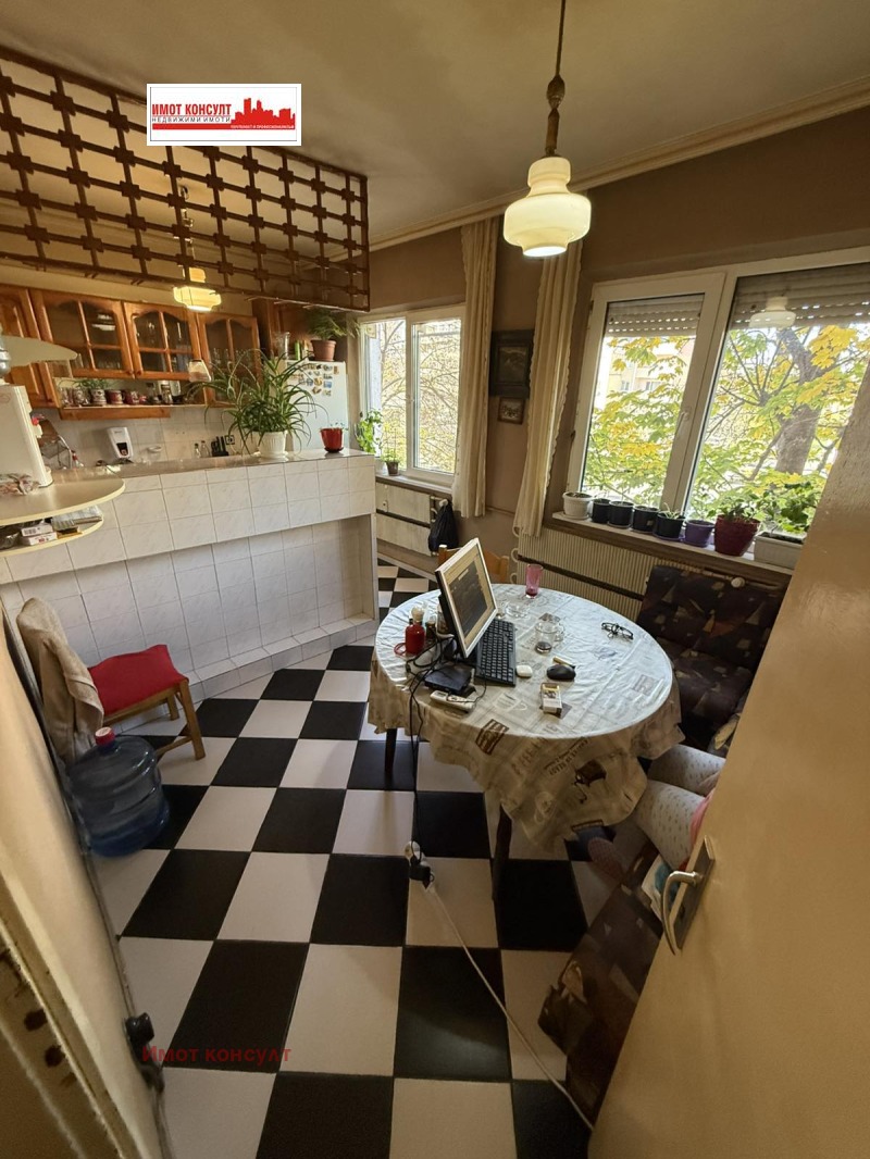 Продава 2-СТАЕН, гр. Пловдив, Тракия, снимка 2 - Апартаменти - 52484039