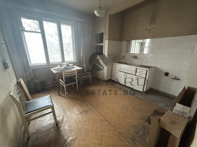 For Sale  2 bedroom Plovdiv , Tsentar , 120 sq.m | 42994648 - image [7]