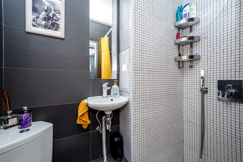 Zu verkaufen  3 Schlafzimmer Sofia , Studentski grad , 130 qm | 13202754 - Bild [11]