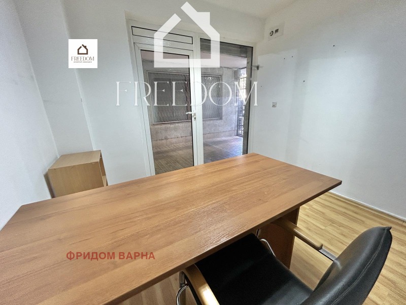 Na prodej  Kancelář Varna , Centar , 10 m2 | 60293625 - obraz [5]