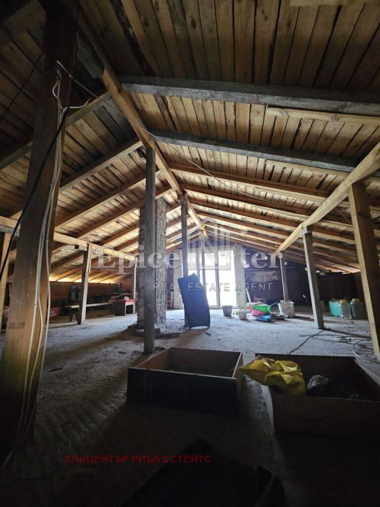 En venta  Casa Pernik , Ralitsa , 230 metros cuadrados | 62200539 - imagen [12]