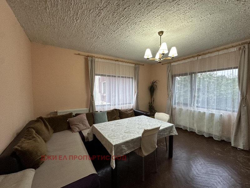 Продава КЪЩА, с. Владо Тричков, област София област, снимка 3 - Къщи - 53093571