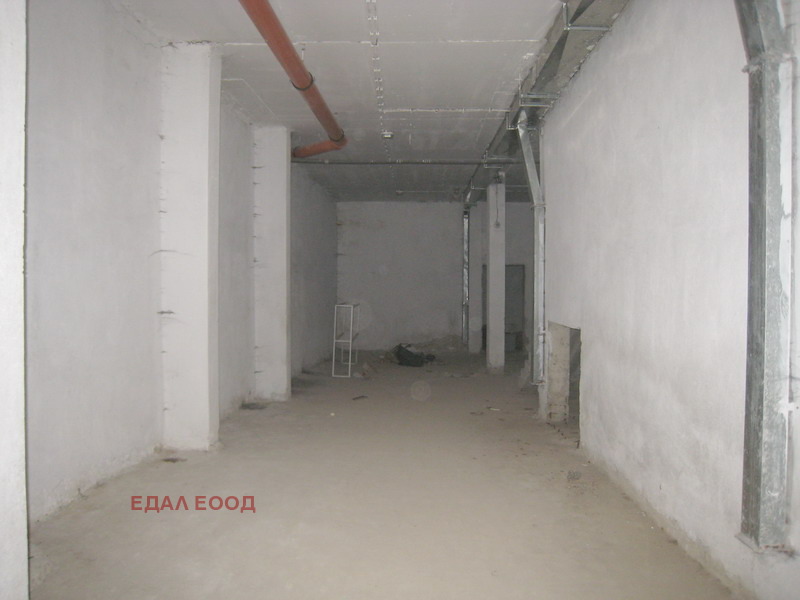 Продаја  Гараге Софија , Лјулин - центар , 640 м2 | 52883910 - слика [9]