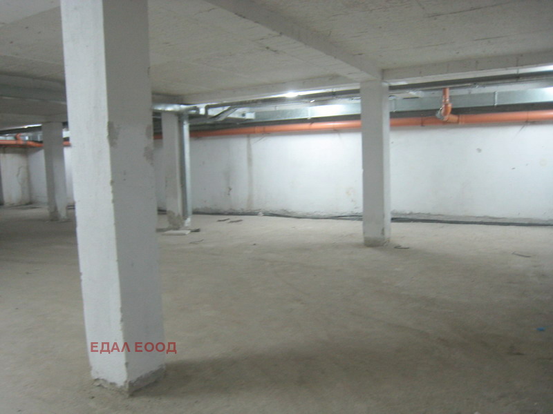 Продаја  Гараге Софија , Лјулин - центар , 640 м2 | 52883910 - слика [3]