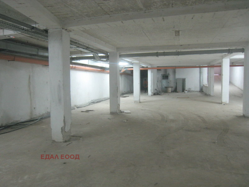 Продаја  Гараге Софија , Лјулин - центар , 640 м2 | 52883910 - слика [6]