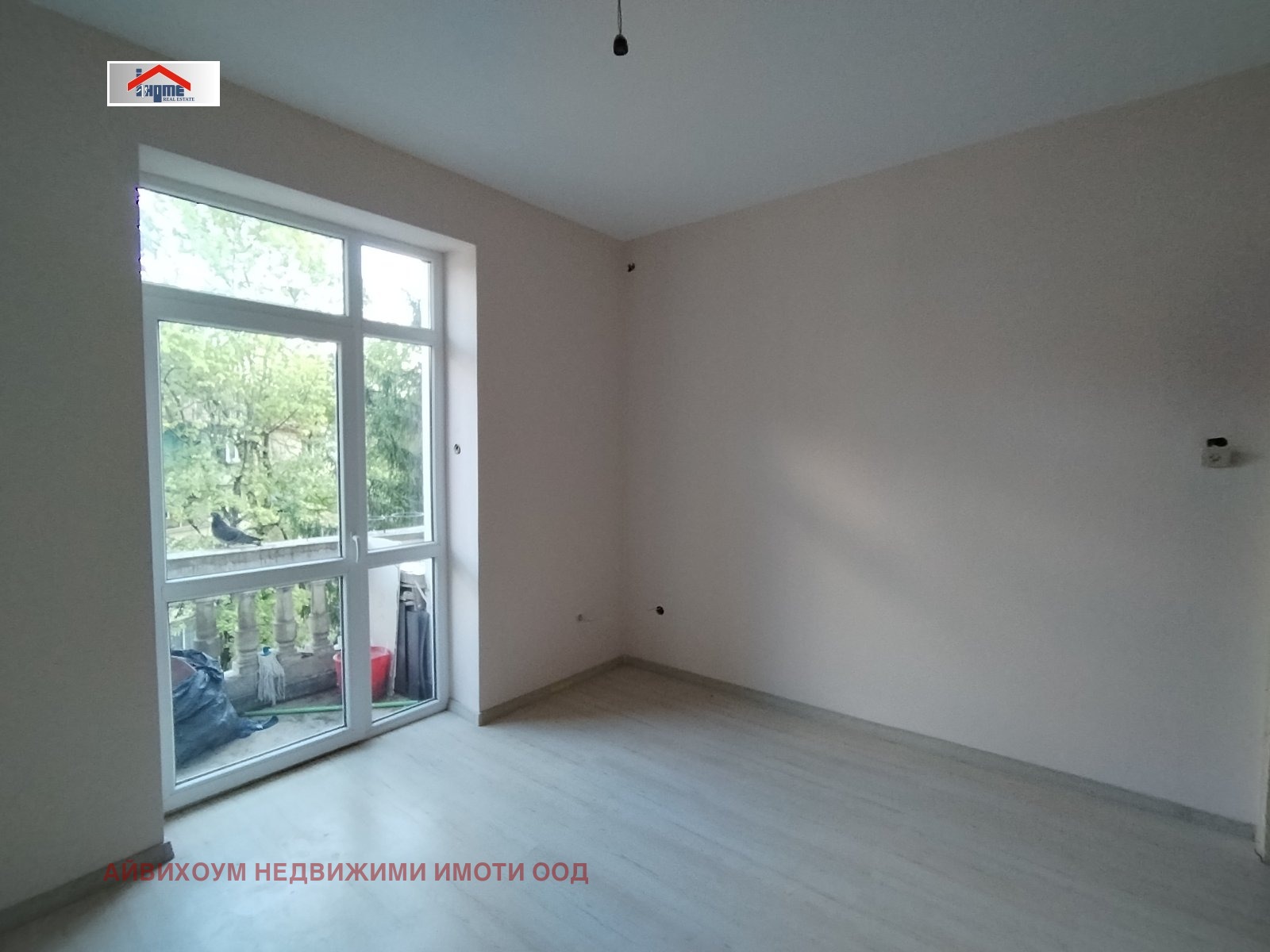 Продава 3-СТАЕН, гр. Плевен, Идеален център