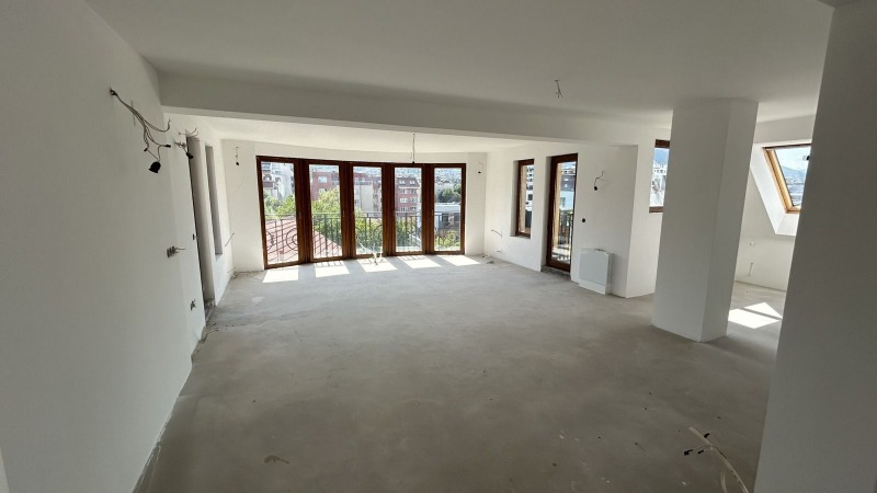 Продава 3-СТАЕН в град София, Витоша - 140 кв.м / 192 500 € » 376 497.28 лв., ТИТАН ПРОПЪРТИС ЕООД