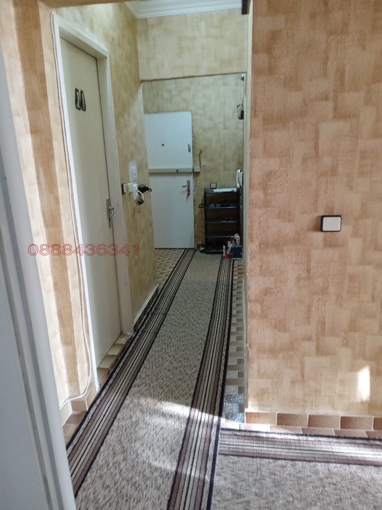 Продава 3-СТАЕН, гр. Омуртаг, област Търговище, снимка 6 - Апартаменти - 52785540