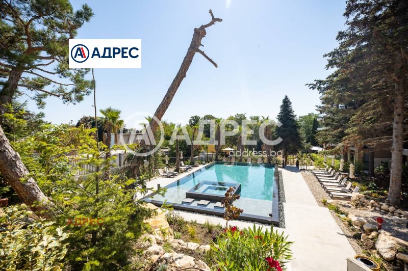 На продаж  3+ кімнати Варна , к.к. Св.Св. Константин и Елена , 205 кв.м | 84648394 - зображення [4]