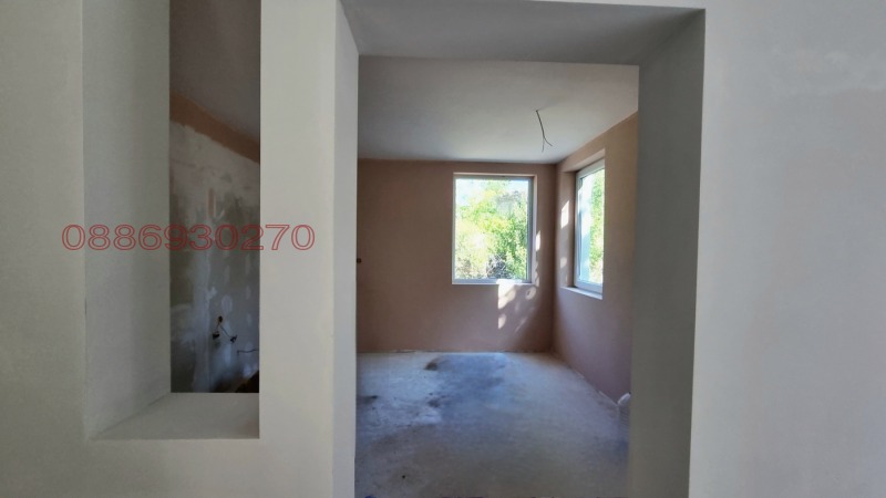 Продава КЪЩА, с. Микре, област Ловеч, снимка 3 - Къщи - 52783662