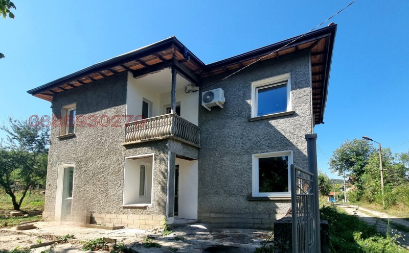 Продава КЪЩА, с. Микре, област Ловеч