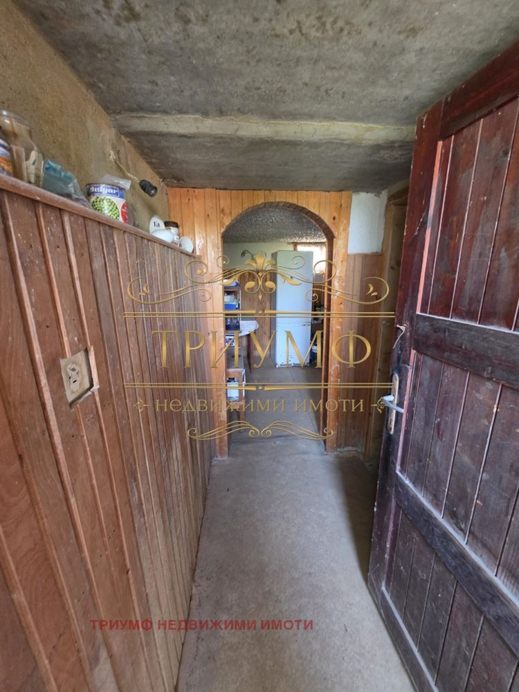 Продава ВИЛА, гр. Варна, м-т Боровец - север, снимка 13 - Вили - 54461336
