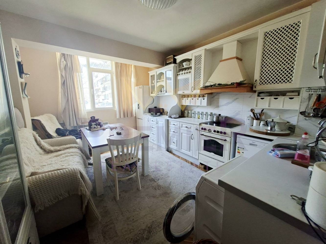 Продава 3-СТАЕН, гр. Варна, Аспарухово, снимка 2 - Апартаменти - 54123449