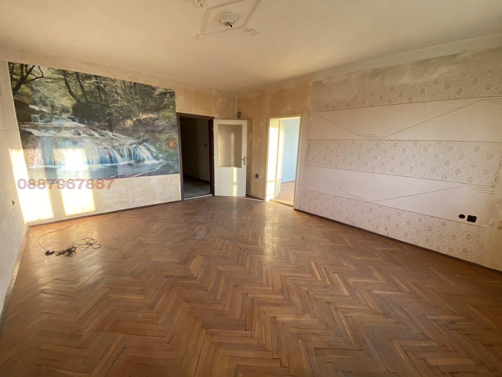 Продава МНОГОСТАЕН, гр. Разград, Център