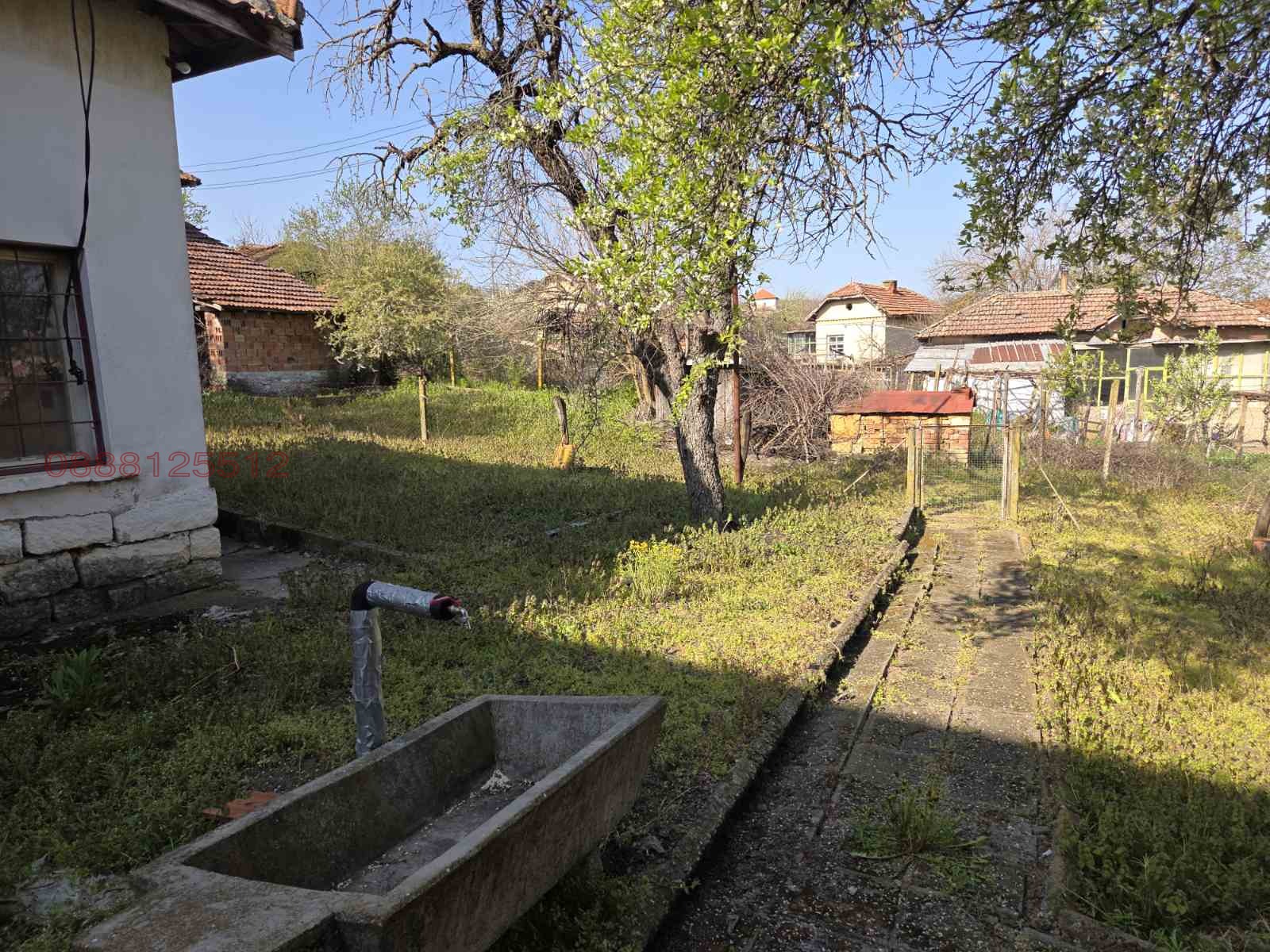 Продава КЪЩА, с. Лесура, област Враца, снимка 2 - Къщи - 54587035
