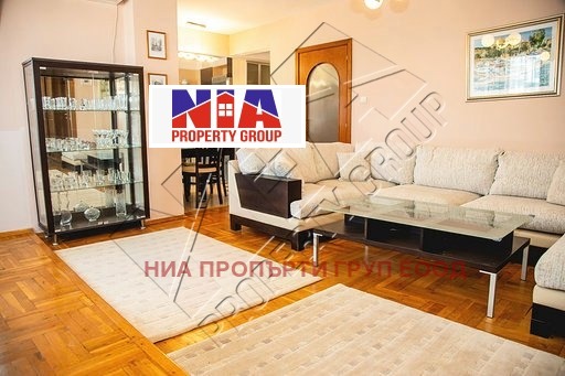 Продава 3-СТАЕН, гр. Бургас, Център, снимка 1 - Aпартаменти - 48186265