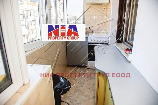 Продава 3-СТАЕН, гр. Бургас, Център, снимка 7 - Aпартаменти - 48186265