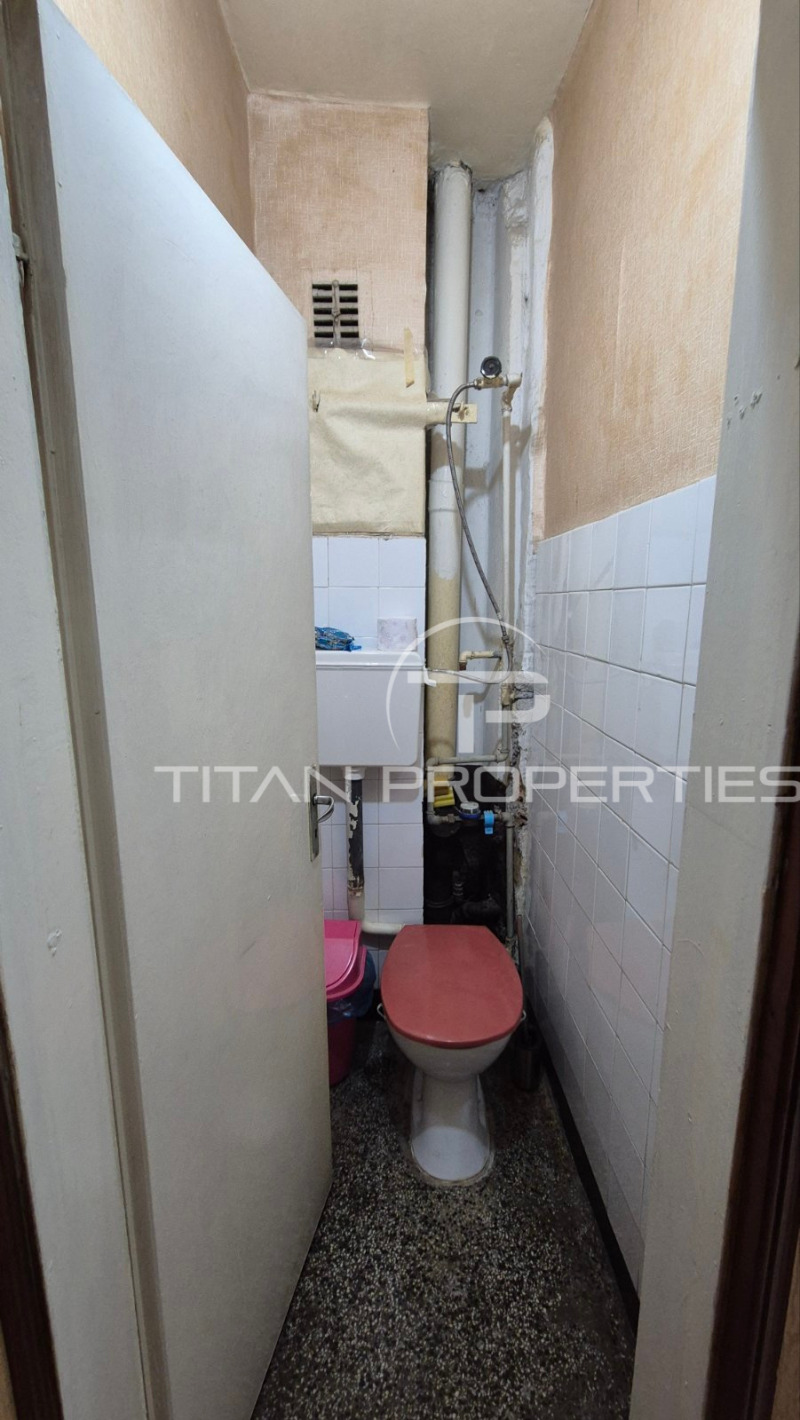 Продава  3-стаен град Пазарджик , Запад , 84 кв.м | 54219996 - изображение [14]