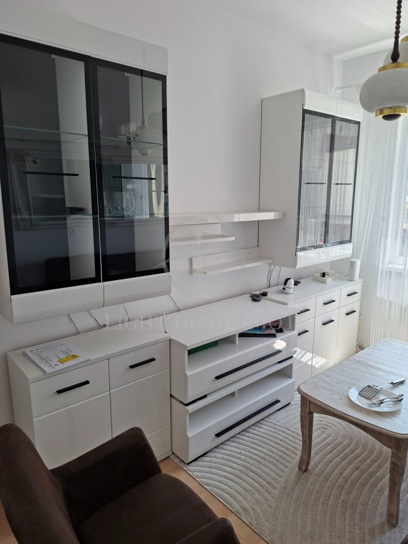 Til salg  2 soveværelser Plovdiv , Kamenitsa 1 , 85 kvm | 42618699 - billede [2]