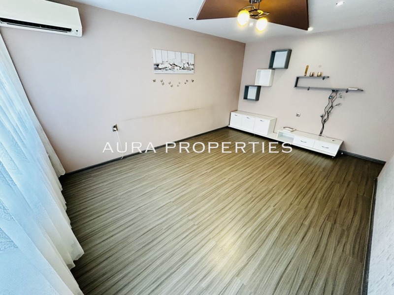 Myytävänä  2 makuuhuonetta Razgrad , Tsentar , 80 neliömetriä | 90165969 - kuva [9]