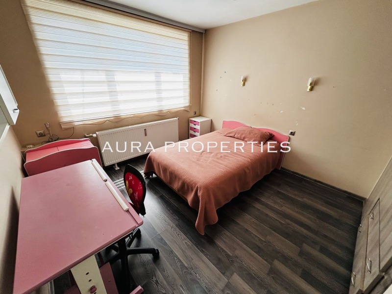 Myytävänä  2 makuuhuonetta Razgrad , Tsentar , 80 neliömetriä | 90165969 - kuva [12]