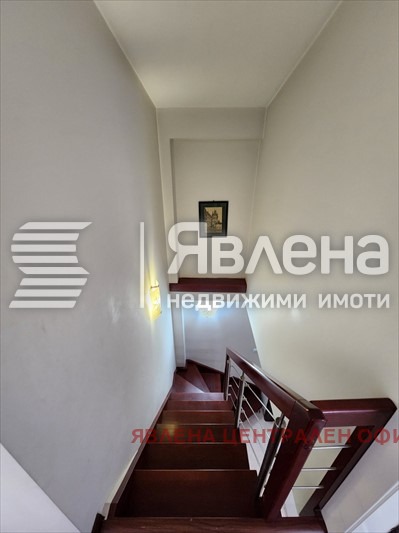 Продава МНОГОСТАЕН, гр. София, Център, снимка 9 - Апартаменти - 53613331