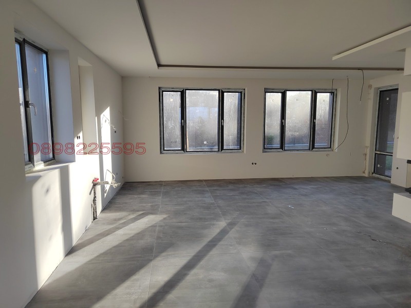 Til salg  Hus Sofia , Pancharevo , 209 kvm | 27786852 - billede [5]