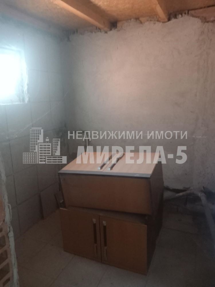 Продава  Къща област Разград , с. Юпер , 65 кв.м | 82436008 - изображение [9]