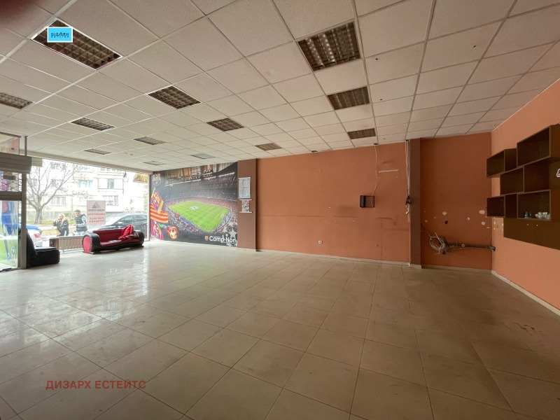 En venta  Comercio Sofia , Lyulin 6 , 120 metros cuadrados | 54268000 - imagen [2]